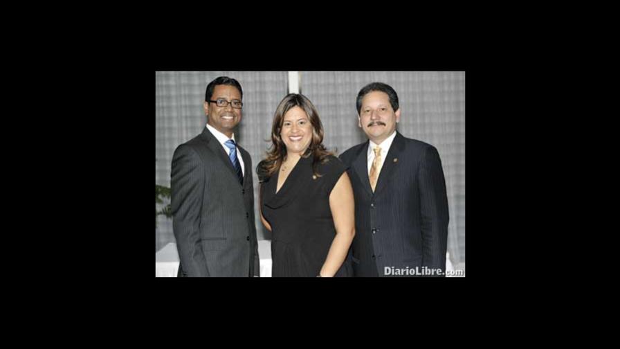 Una alianza de negocios para ampliar servicios