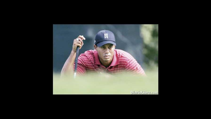Tiger Woods continúa en picada Tiger Woods continúa en picada