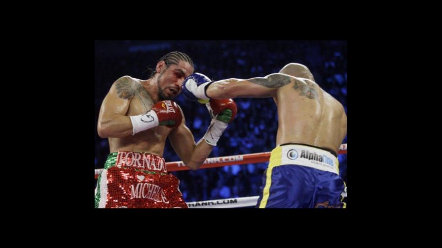 Miguel Cotto gana a Antonio Margarito por nocáut técnico