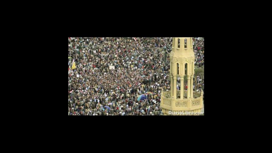 Multitud contra Hosni Mubarak