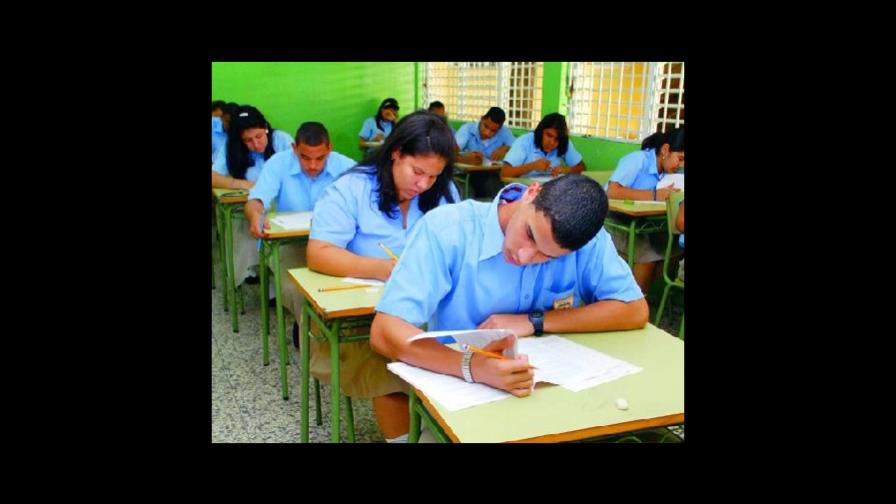 Estudiante estrella de RD sería mediocre en otros países