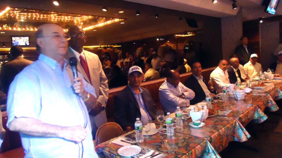 Hipólito: Hay que darles en la cabeza a estos azarosasos corruptos