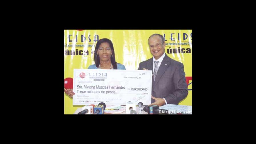 Ama de casa gana 13 millones en la Leidsa