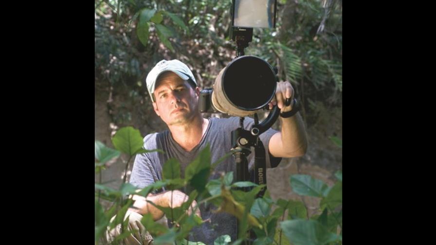 Eladio Fernández: El fotógrafo de lo invisible