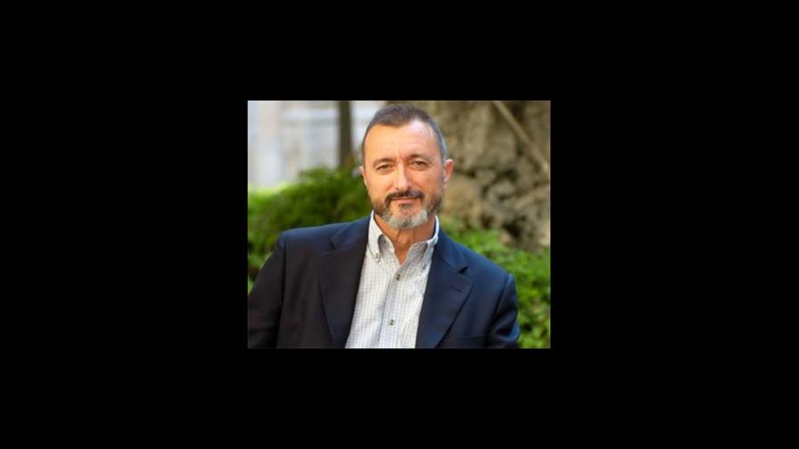 Pérez-Reverte condenado a pagar 80.000 euros por plagio