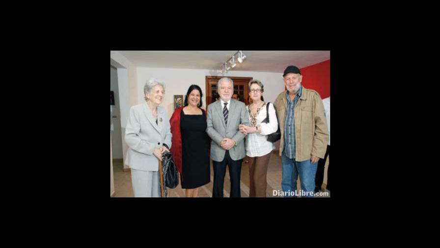 Santos de Palo de Bonao toman Casa de Chavón