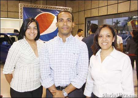 Pepsi premia a los ganadores de la promoción Busca Dos