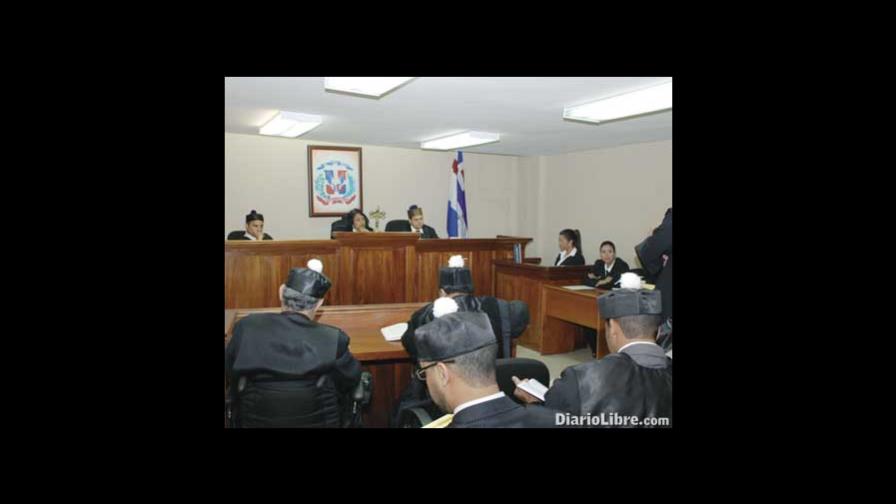 Superintencia apoya ABA;tribunal se reserva fallo Norma 113-2011