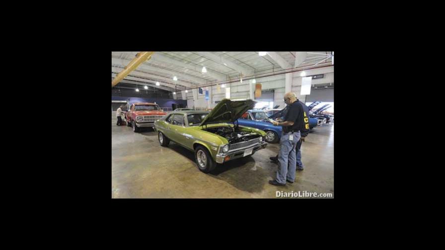 Incautan a Agosto autos de lujo, botes y relojes