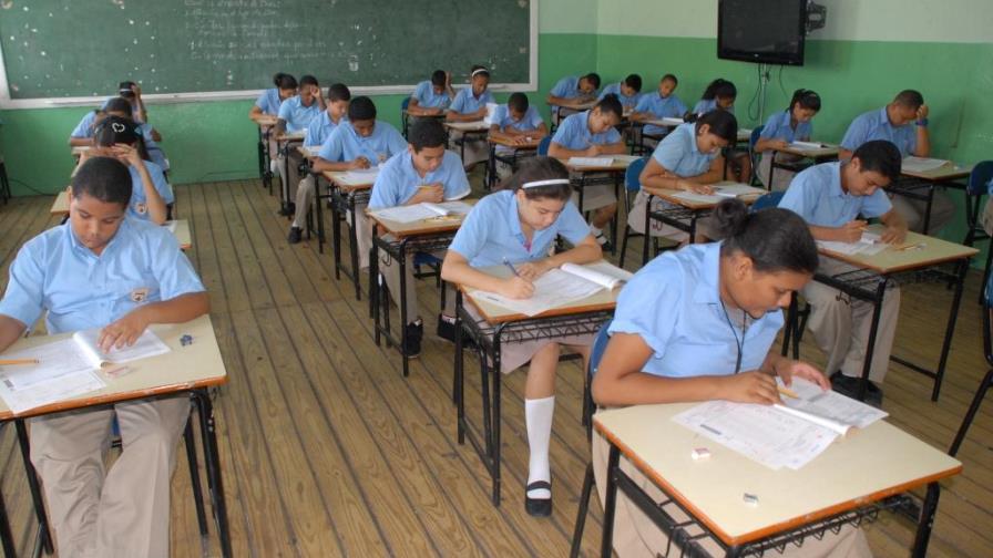 Más del 85% de estudiantes pasa Pruebas Nacionales
