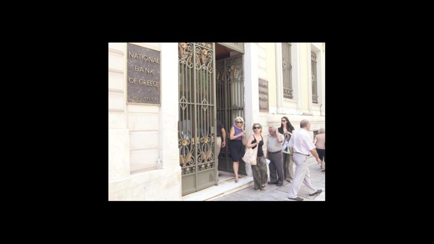 Liberan 3,200 millones de euros para Grecia