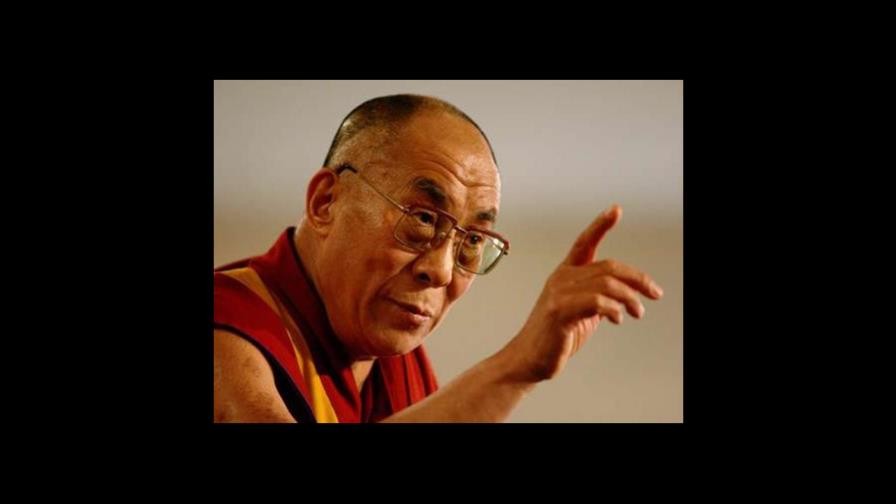 Dalai Lama se retira de funciones políticas