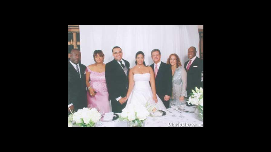 Contrajo matrimonio hija Johnny Ventura