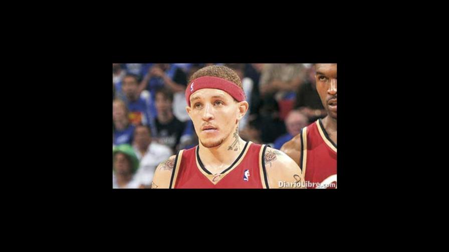 De NBA a chofer en tienda