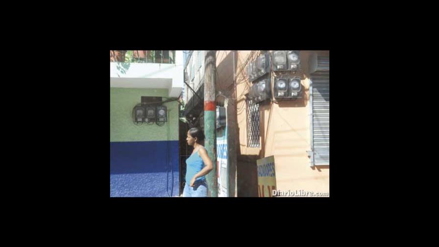 Contrato BID confirma ajuste automático de tarifa eléctrica