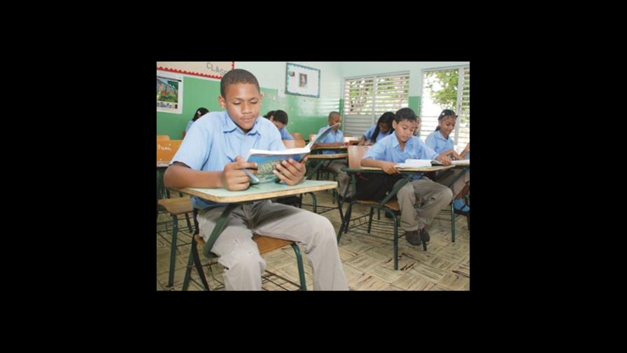 RD: Notas deficientes en educación en AL