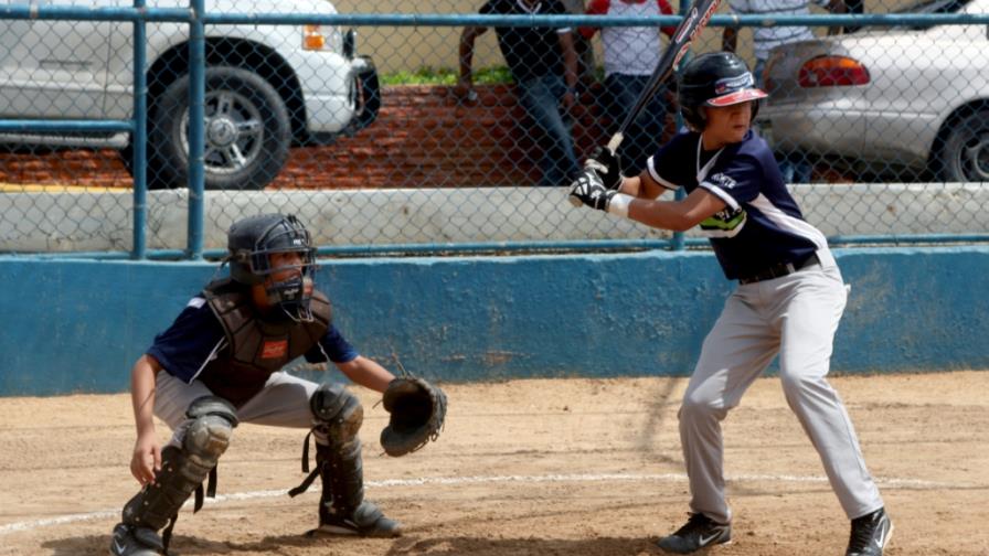 Banreservas inaugura torneo de béisbol infantil Banreservas inaugura torneo de béisbol infantil