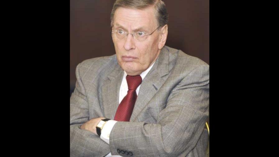 Bud Selig dice no hay tiempo para cambiar los play offs