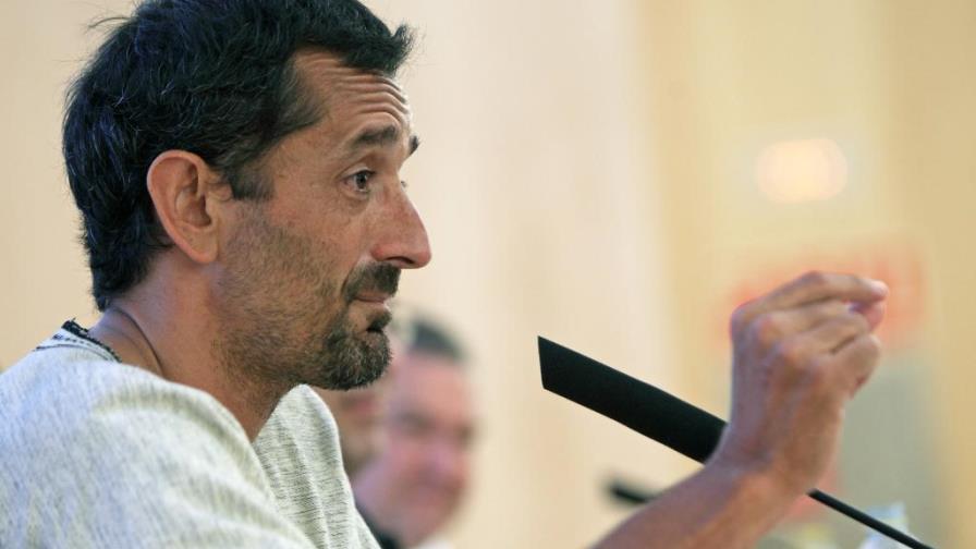 El joven con trasplante de ambas piernas podrá caminar