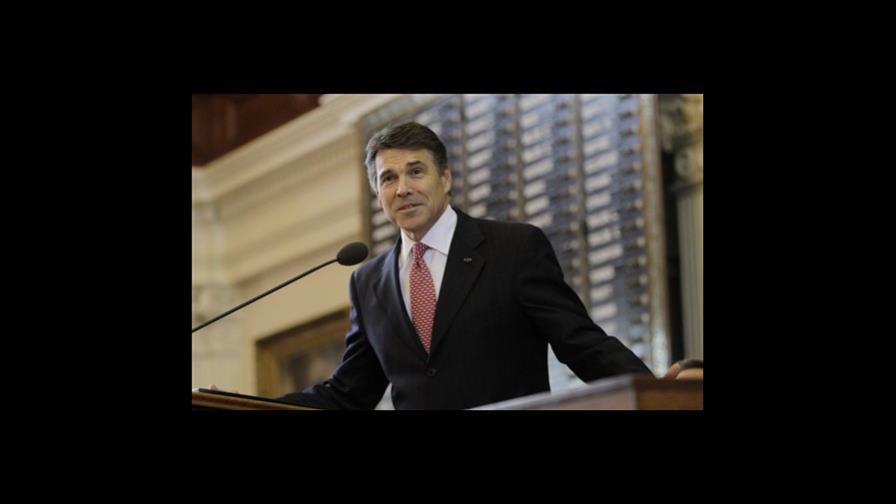 Gobernador de Texas dice combatirá santuarios de indocumentados