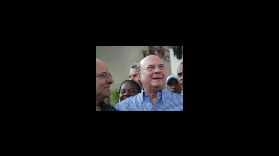 Hipólito Mejía califica como una copia el eslogan Llegó Mamá