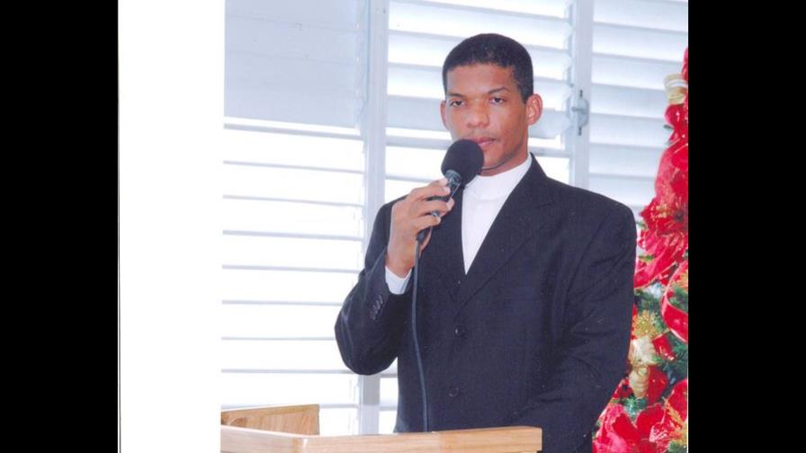 Veinte hombres vigilan iglesia para evitar robos y profanación