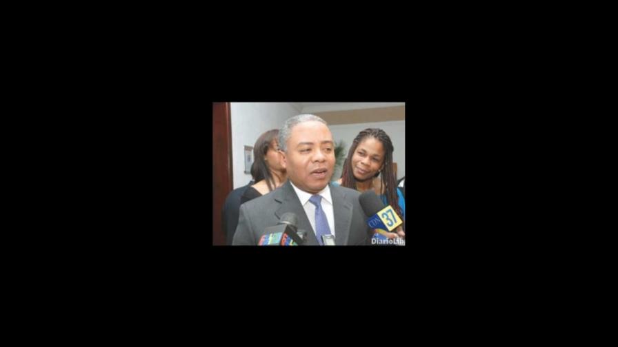 Alcalde Villa Mella niega acusación de Nuria Piera sobre casa de RD$25 MM