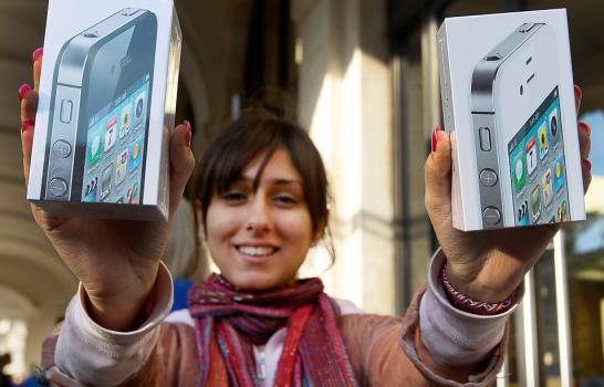 Sale a la venta el Iphone 4S