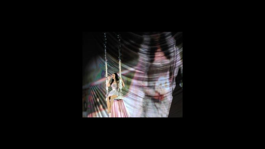 Katy Perry muestra imágenes de su boda en los Grammy