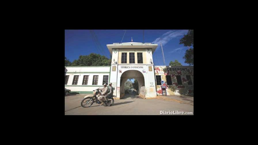 En directo - URGE LEY RÉGIMEN FRONTERIZO