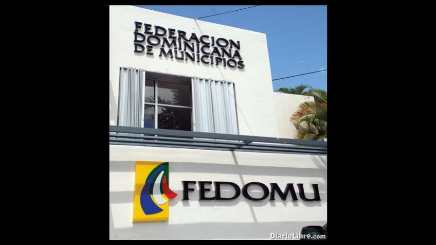 Más del 90% ayuntamientos y juntas no han pagado la regalía