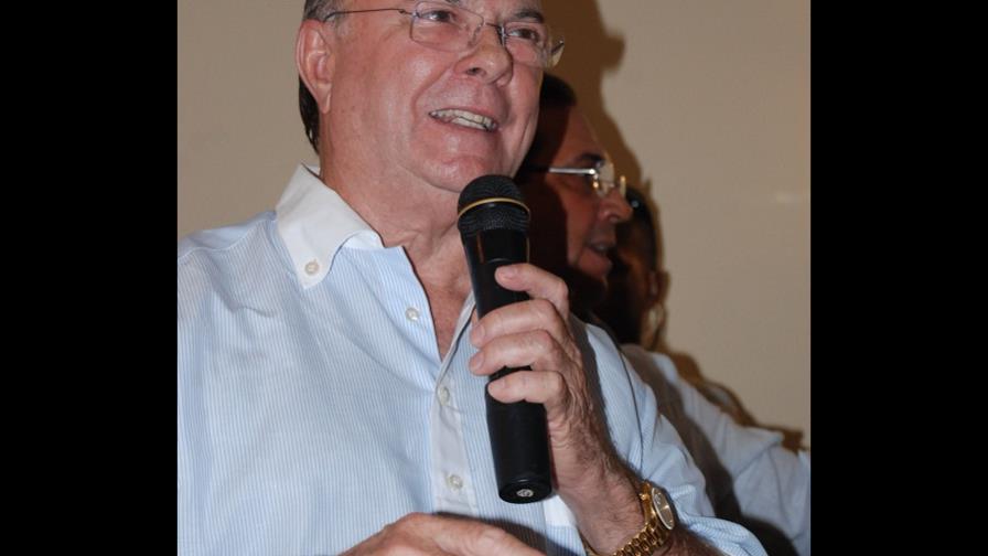Hipólito promete plan de gobierno abierto y participativo Hipólito promete plan de gobierno abierto y participativo