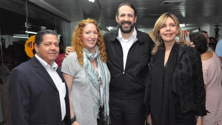 Inauguran la segunda exposición pictórica Unidas en el Color
