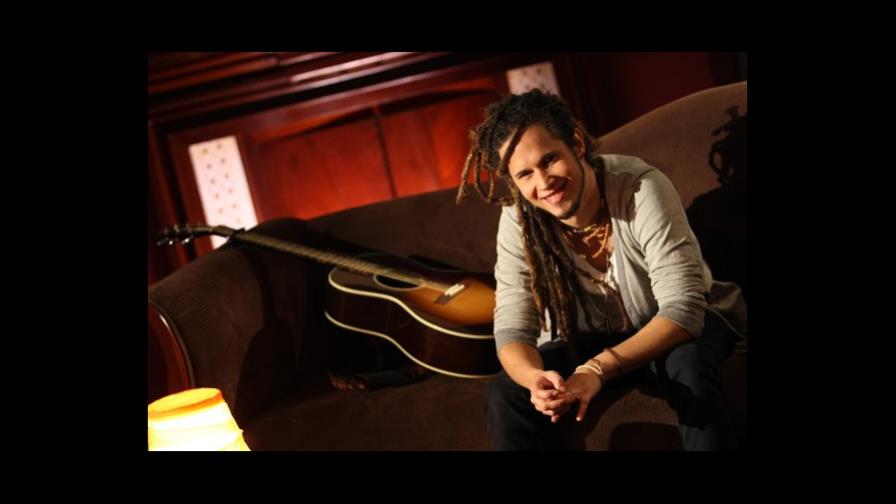 Cantautor dominicano Vicente García abrirá conciertos de Maná