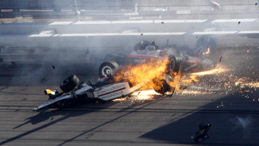 Muere piloto Dan Wheldon