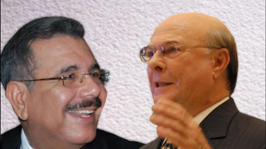 Danilo Medina con un punto por encima de Hipólito, según encuesta