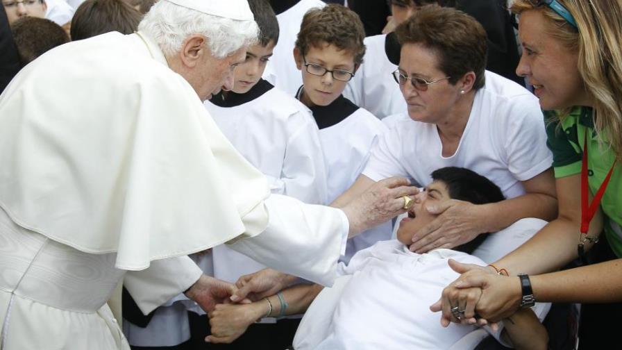 El Papa advierte de los abusos que ocasionaría la ciencia sin límite