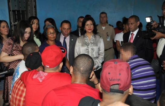 Margarita Cedeño visita cárcel Najayo Menores Margarita Cedeño visita cárcel Najayo Menores