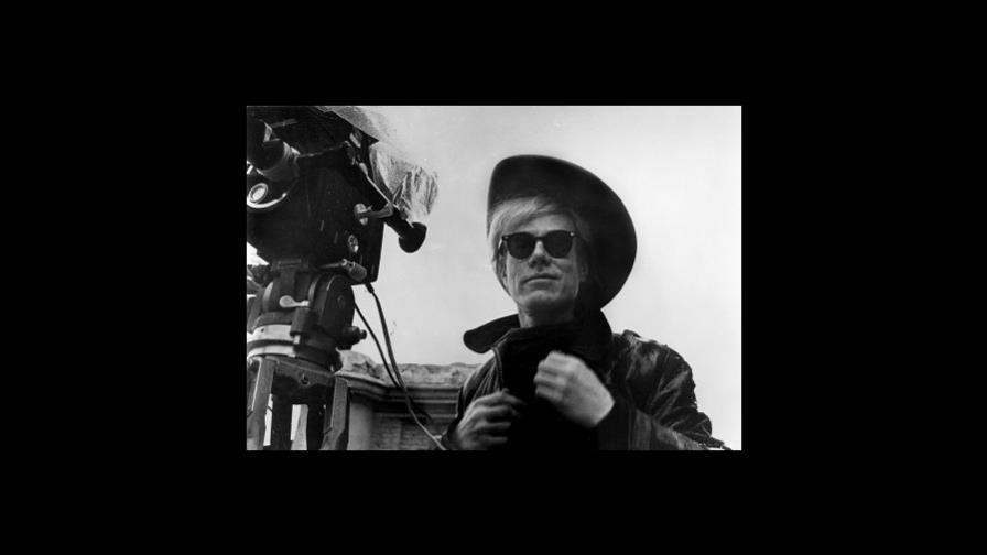 Subastarán autorretrato de Andy Warhol en NY