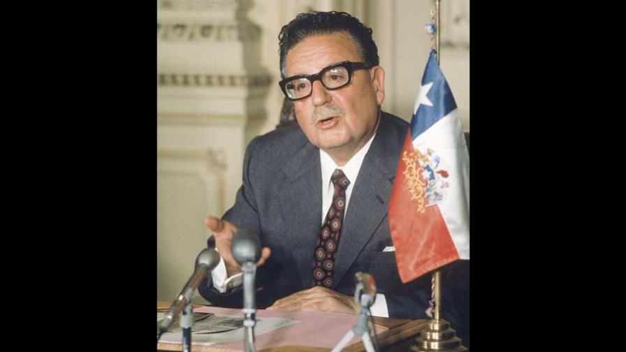 Confirmación suicidio Allende cierra episodio historia de Chile