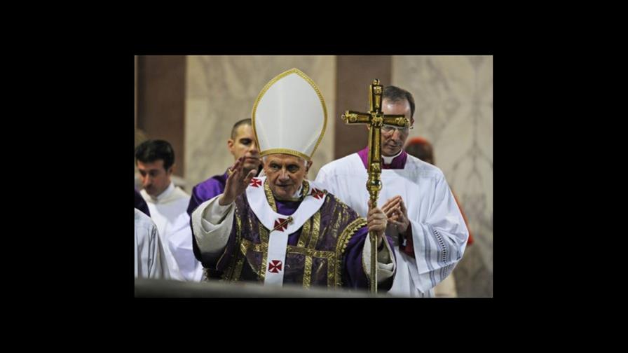 Papa dice que los cristianos se han convertido en un pueblo lejano de Dios