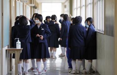 estudiantes de secundaria japoneses