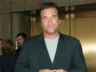 Esposa de Daniel Baldwin es sentenciada a 10 días en prisión