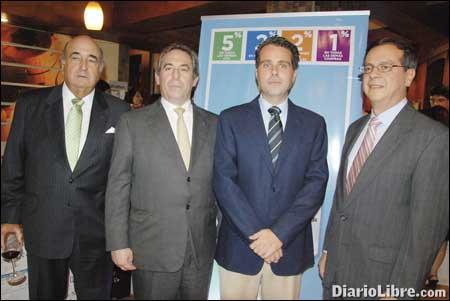 Con beneficios de ahorro llega la tarjeta Suma CCN