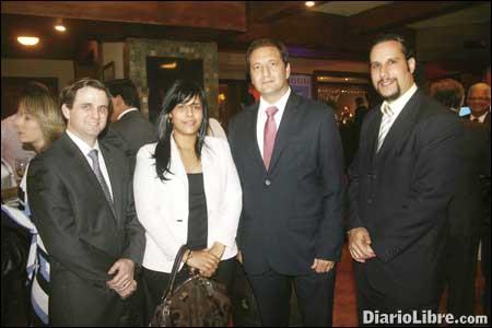 Con beneficios de ahorro llega la tarjeta Suma CCN