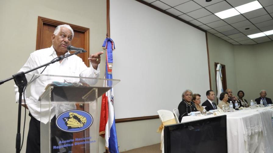 Caamaño reconocía a Fernández Domínguez como líder del Movimiento Constitucionalista