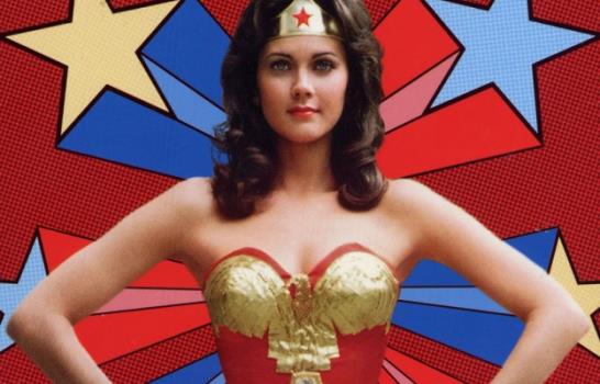 Lynda Carter: “jamás pensé que me convertiría en una leyenda” Lynda Carter: “jamás pensé que me convertiría en una leyenda”