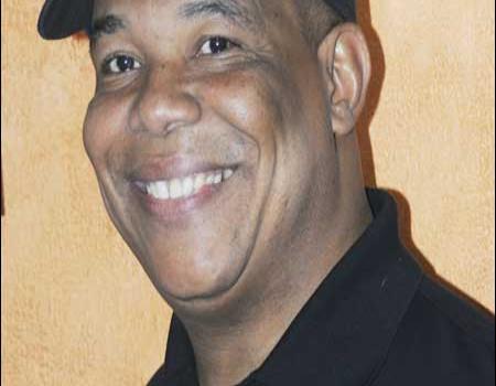 Santana, Calle y Antún, se destacan