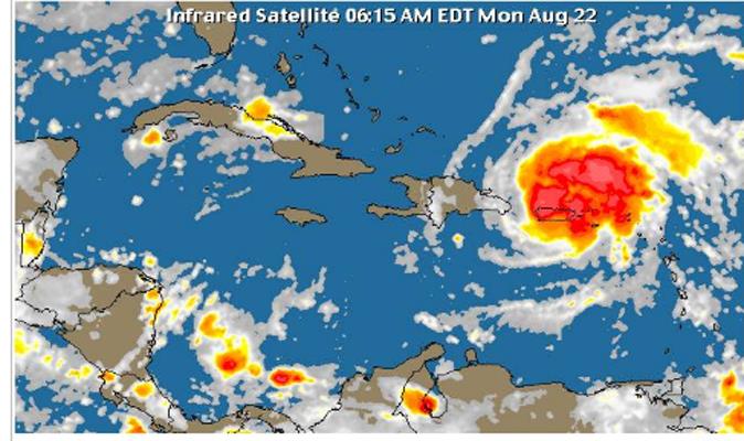 ONAMET emite aviso de huracán para la costa Norte