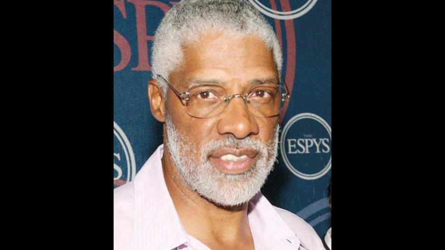 Pagan US$460,741 por anillo del Dr. J Pagan US$460,741 por anillo del Dr. J